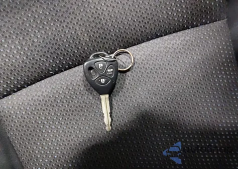 2009 Toyota Corolla S from USA, damaged, VIN 1NXBU40EX9Z116243